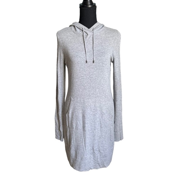 Fabletics Light Grey Heather Yukon Sweater Knit Dress Size XS NWT - Picture 3 of 17